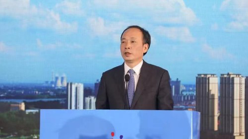 市委書記的震撼演講：不努力，聽到的永遠是別人的好消息！